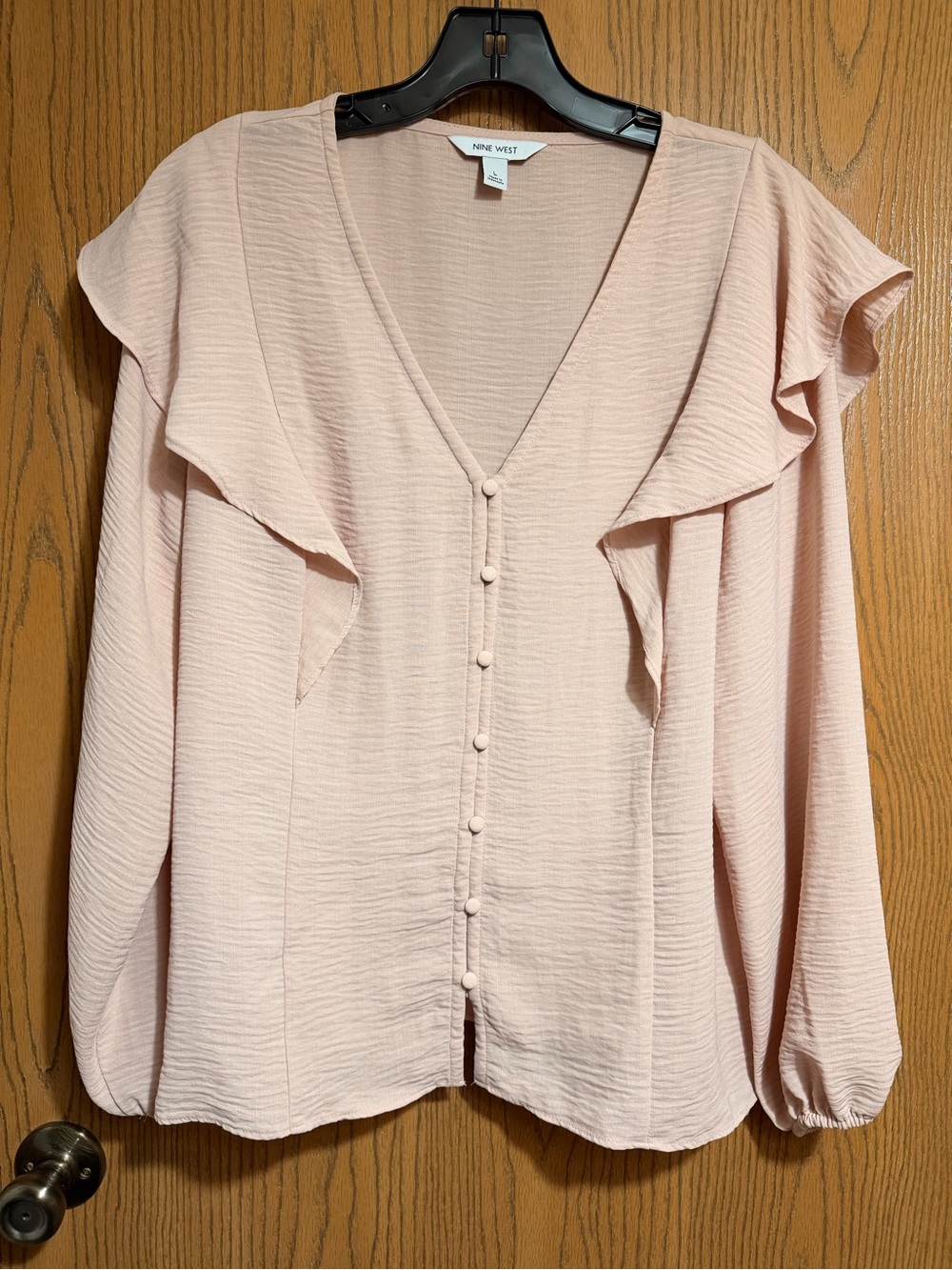 EUC Nine West Blouse in Pale Peach with Ruffle-Trim and Button Front